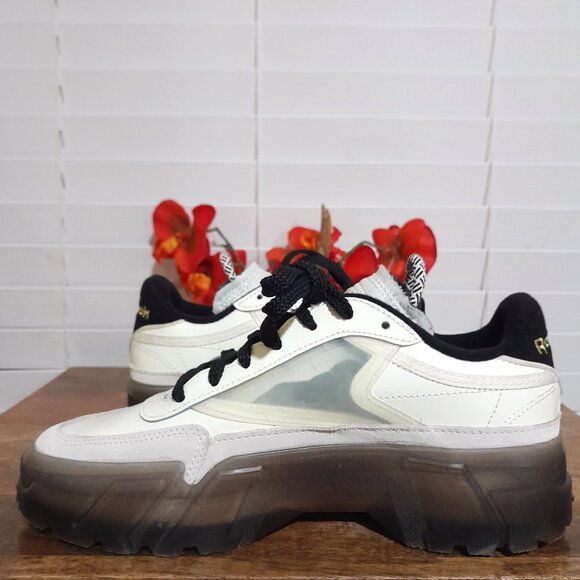 SOLD🟣🟣🟣🟣🟣🟣🟣🟣Platform Cardi B Reebok White Black Sneakers Sz 8 Women's - Picture 10 of 11